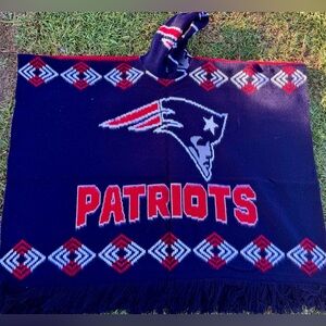Patrios sports Alpaca wool blend poncho. Hooded unisex one size fits most